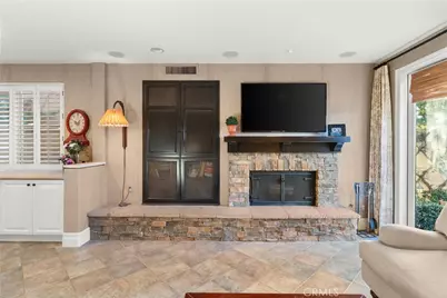 72 Victoria, Newport Beach, CA 92660 - Photo 15