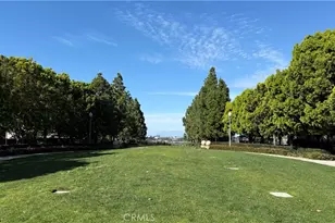 72 Victoria, Newport Beach, CA 92660 - Photo 29