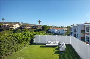408 Hazel Dr, Corona del Mar, CA 92625 - Photo 3