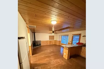 1112 E Country Club, Big Bear City, CA 92314 - Photo 5