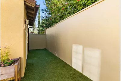 82 Bower Tree, Irvine, CA 92603 - Photo 29