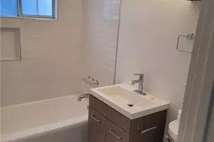 1144 W Balboa Blvd, Newport Beach, CA 92661 - Photo 5