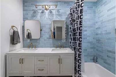 860 N Grand Street, Orange, CA 92867 - Photo 15