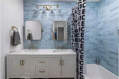 860 N Grand Street, Orange, CA 92867 - Photo 15