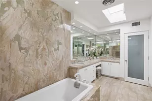 1241 Bayside, Corona del Mar, CA 92625 - Photo 17