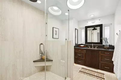 1800 Tradewinds Lane, Newport Beach, CA 92660 - Photo 23