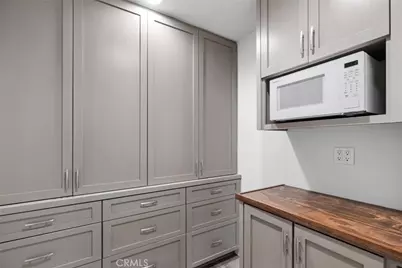 1800 Tradewinds Lane, Newport Beach, CA 92660 - Photo 11