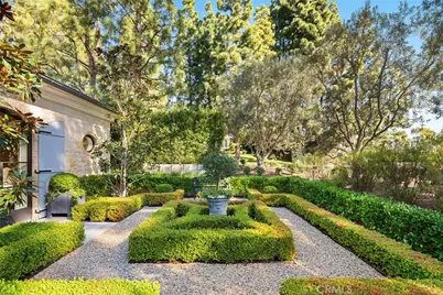 7 Oakmont Lane, Newport Beach, CA 92660 - Photo 53