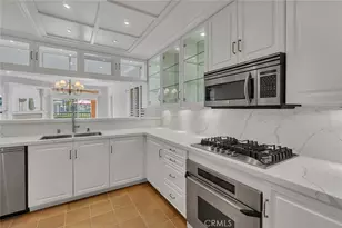172 Villa Point Dr, Newport Beach, CA 92660 - Photo 3