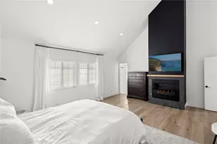 133 Cecil Pl, Costa Mesa, CA 92627 - Photo 15