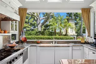 14 Rue Chantilly, Newport Beach, CA 92660 - Photo 7