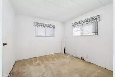 1750 Whittier Avenue #27, Costa Mesa, CA 92627 - Photo 11