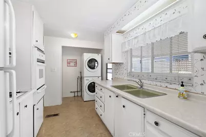 1750 Whittier Avenue #27, Costa Mesa, CA 92627 - Photo 15