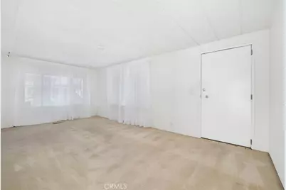 1750 Whittier Avenue #27, Costa Mesa, CA 92627 - Photo 3