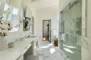 2217 Laurel Pl, Newport Beach, CA 92663 - Photo 13