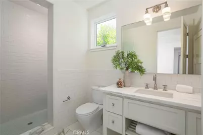 2217 Laurel Place, Newport Beach, CA 92663 - Photo 15