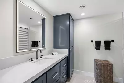 659 Vista Bonita, Newport Beach, CA 92660 - Photo 23