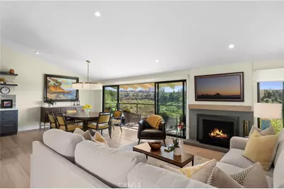 659 Vista Bonita, Newport Beach, CA 92660 - Photo 3