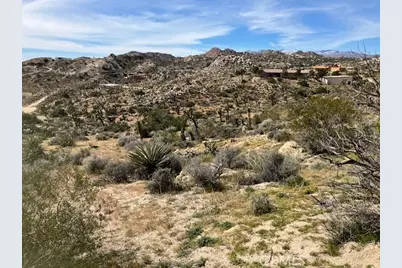 57296 Manzanita, Yucca Valley, CA 92284 - Photo 17