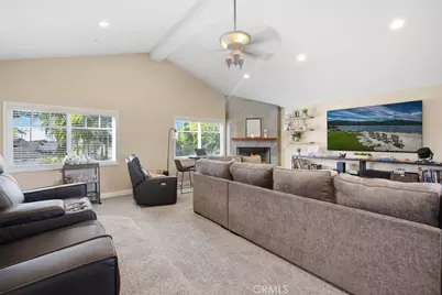 2033 Holiday, Newport Beach, CA 92660 - Photo 5