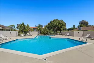 443 Vista Parada, Newport Beach, CA 92660 - Photo 21