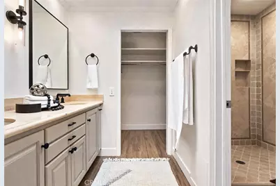 443 Vista Parada, Newport Beach, CA 92660 - Photo 11