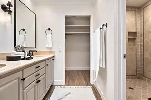 443 Vista Parada, Newport Beach, CA 92660 - Photo 11