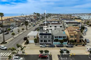 203 8th St, Newport Beach, CA 92661 - Photo 19