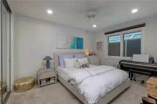 203 8th St, Newport Beach, CA 92661 - Photo 17