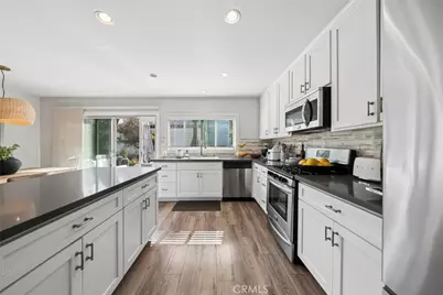 2048 Garden Lane, Costa Mesa, CA 92627 - Photo 7