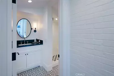 14 Beacon Bay, Newport Beach, CA 92660 - Photo 27