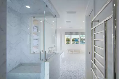 14 Beacon Bay, Newport Beach, CA 92660 - Photo 21