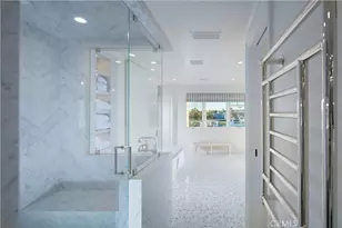 14 Beacon Bay, Newport Beach, CA 92660 - Photo 21