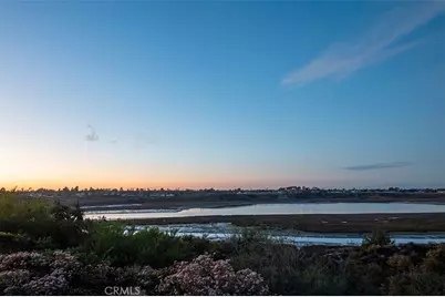 2175 Vista Entrada, Newport Beach, CA 92660 - Photo 19