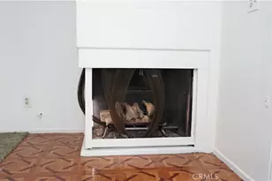 25391 Pine Creek Ln, Wilmington, CA 90744 - Photo 11