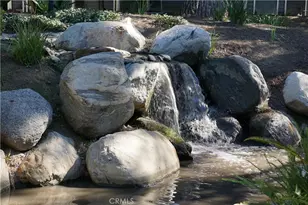 25391 Pine Creek Ln, Wilmington, CA 90744 - Photo 17