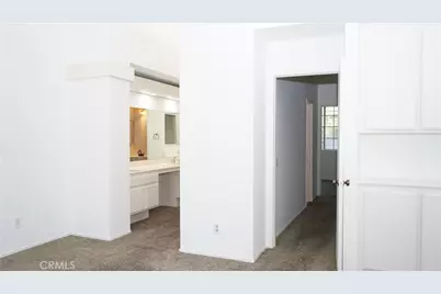 25391 Pine Creek Lane, Wilmington, CA 90744 - Photo 35