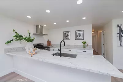 920 W Balboa, Newport Beach, CA 92661 - Photo 9