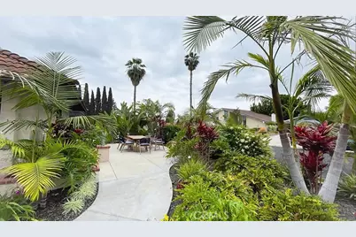 24182 Adonis, Mission Viejo, CA 92691 - Photo 9