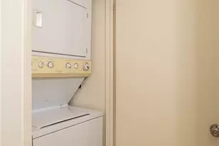 645 Ohio Ave, Long Beach, CA 90814 - Photo 13