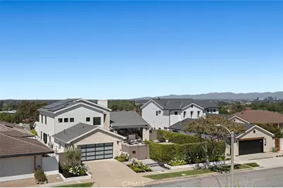 2433 Blackthorn Street, Newport Beach, CA 92660 - Photo 51