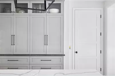 302 Orchid Avenue, Corona del Mar, CA 92625 - Photo 11