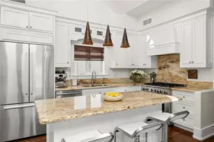 516 Poinsettia Ave, Corona del Mar, CA 92625 - Photo 5