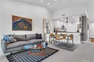 128 Villa Point, Newport Beach, CA 92660 - Photo 5
