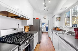 121 30th St, Newport Beach, CA 92663 - Photo 21