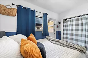 121 30th St, Newport Beach, CA 92663 - Photo 11