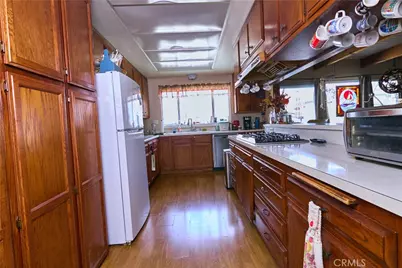 2120 Miramar, Newport Beach, CA 92661 - Photo 7