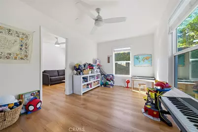 17571 Wrightwood Lane, Huntington Beach, CA 92649 - Photo 15