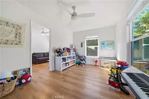 17571 Wrightwood Ln, Huntington Beach, CA 92649 - Photo 15