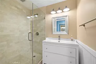 140 Villa Point, Newport Beach, CA 92660 - Photo 17